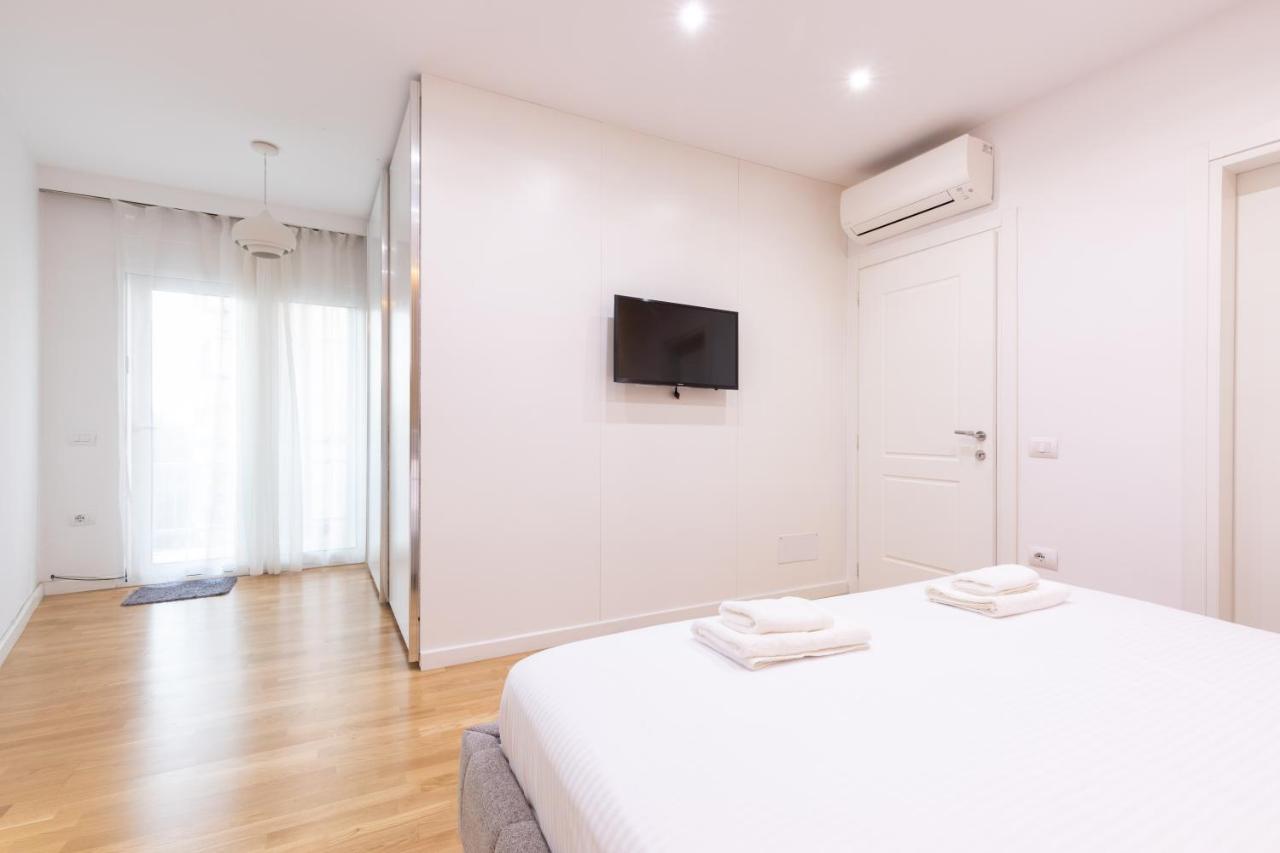 Exclusive 2 Bedrooms Apartment Tirana Exterior foto